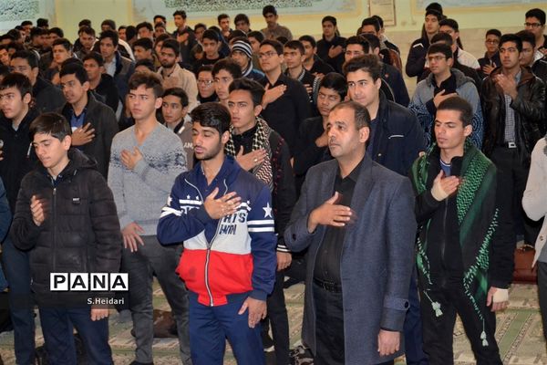آیین عزاداری و سوگواری حضرت فاطمه زهرا(س) در دبیرستان مومنین
