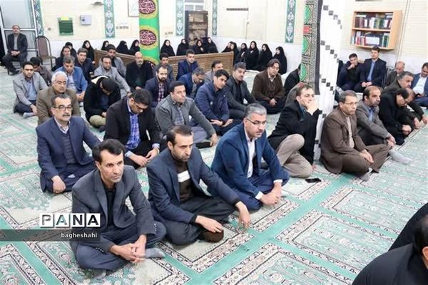 وداع با شهید گمنام دراداره‌کل آموزش و پرورش استان یزد