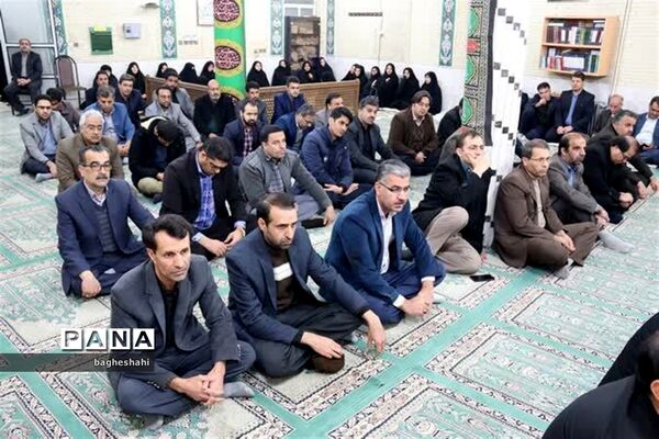 وداع با شهید گمنام دراداره‌کل آموزش و پرورش استان یزد