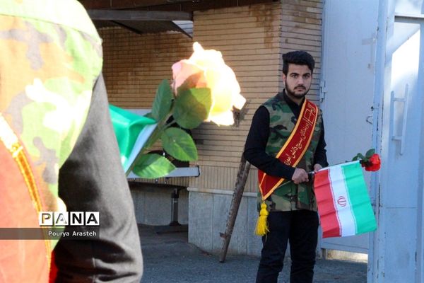 یادواره شهدای دانش آموز هنرستان خیامی بیرجند