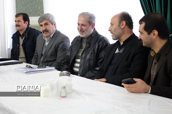 افتتاحیه دهمین دوره انتخابات مجلس و شورای دانش آموزی همدان