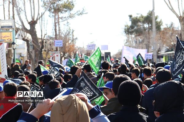 پویش دانش آموزی نوگلان فاطمی در آباده