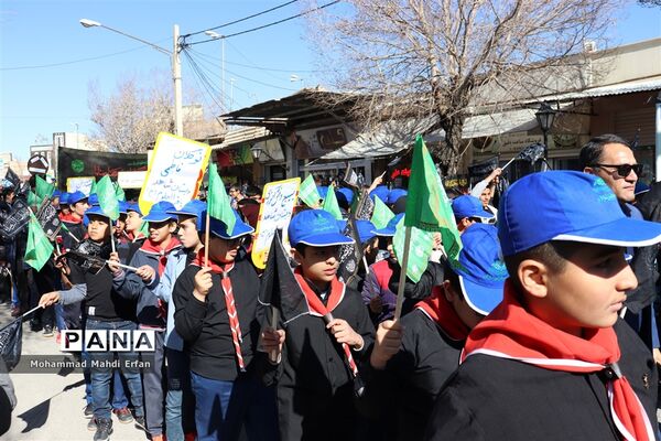 پویش دانش آموزی نوگلان فاطمی در آباده