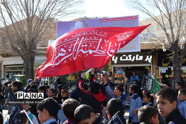 پویش دانش آموزی نوگلان فاطمی در آباده