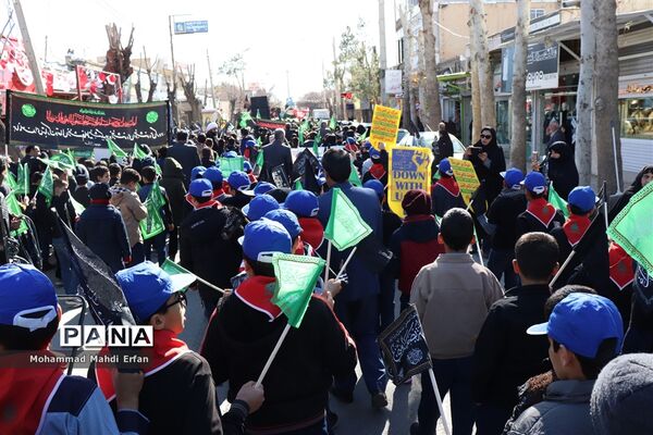 پویش دانش آموزی نوگلان فاطمی در آباده