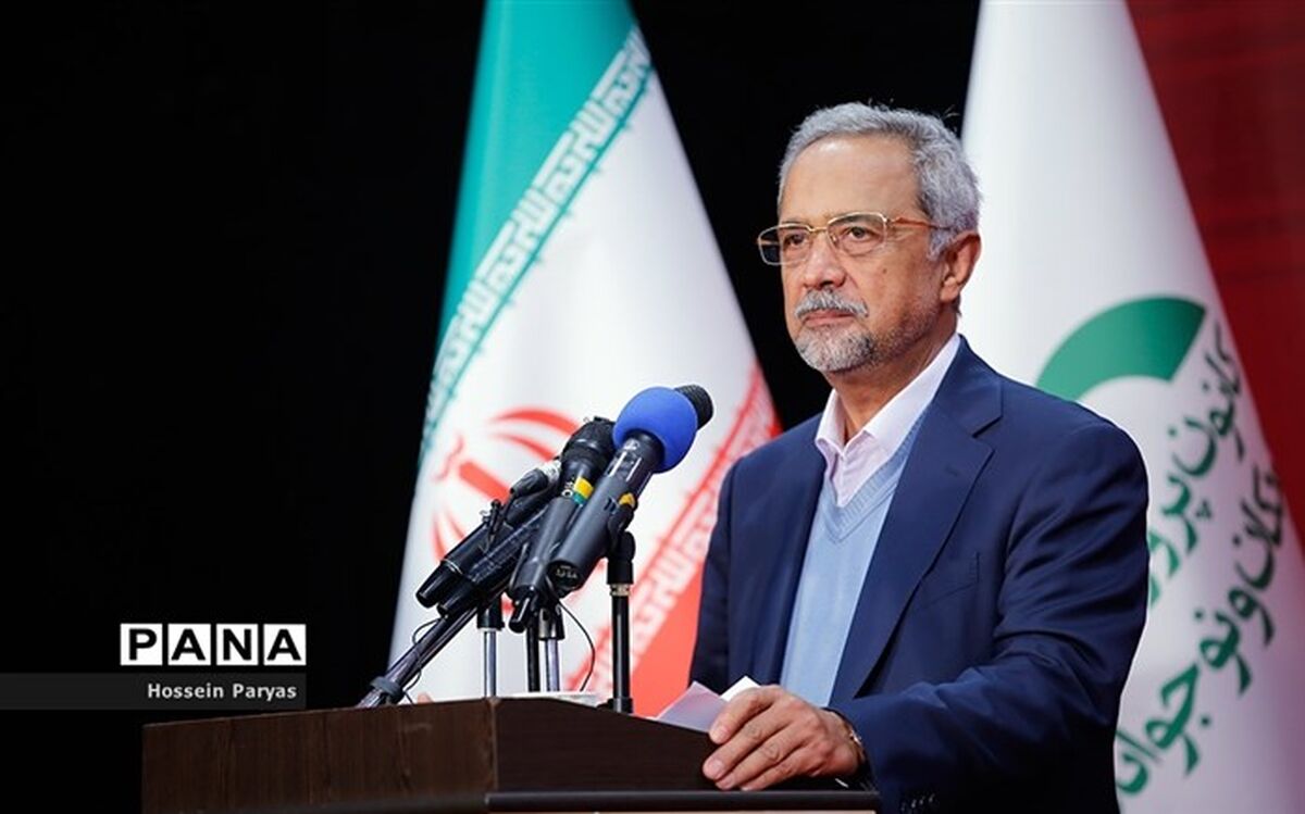 جواب ما به تحریم حداکثری باید همبستگی حداکثری در صحنه تولید باشد