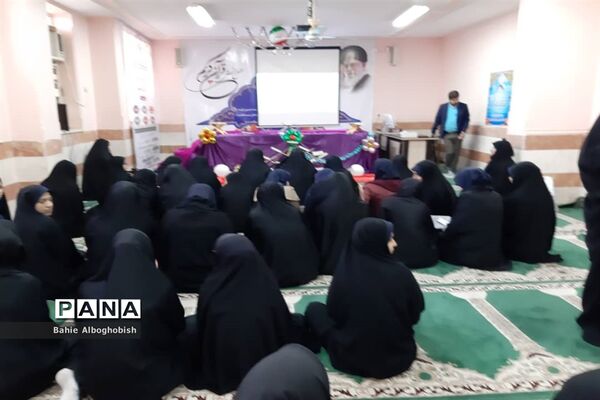 برگزاری مسابقات قرآن،عترت و نمازمرحله شهرستانی  دانش آموزان متوسطه اول ودوم حمیدیه