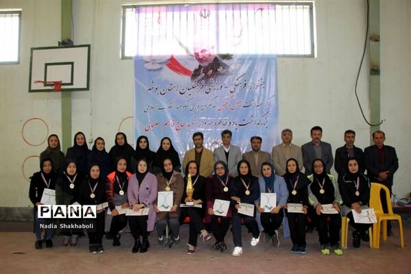 مقام اول والیبال بانوان گناوه در جشنواره ورزشی فرهنگیان بسیجی آموزش و ‌پرورش استان بوشهر