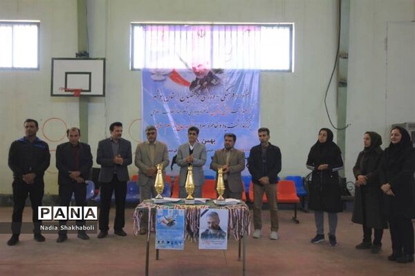 مقام اول والیبال بانوان گناوه در جشنواره ورزشی فرهنگیان بسیجی آموزش و ‌پرورش استان بوشهر