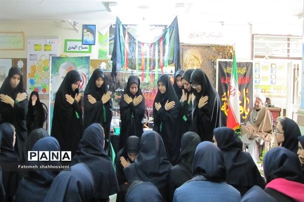 مراسم سوگواری ایام فاطمیه دانش آموزان در فیروزکوه