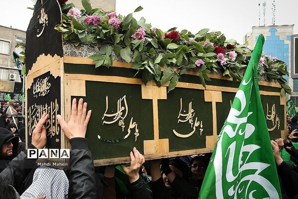 اجتماع عاشورای فاطمی در میدان هفت تیر