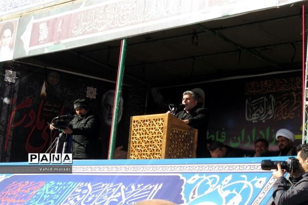 اجتماع بزرگ عزادارن فاطمی در کرمانشاه