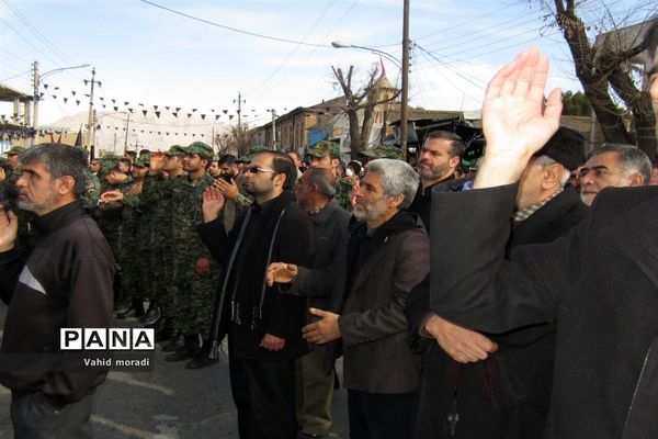 اجتماع بزرگ عزادارن فاطمی در کرمانشاه