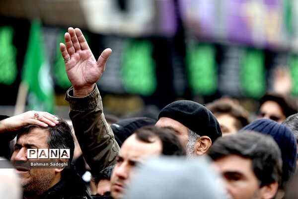 اجتماع عاشورای فاطمی در میدان هفت تیر