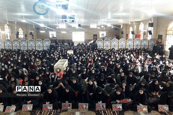 مراسم عزاداری بانوان فشافویه درسوگ حضرت فاطمه زهرا(س)