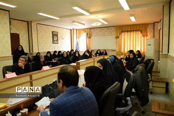 دهمین دوره انتخابات مجلس دانش آموزی استان قم (دختران)