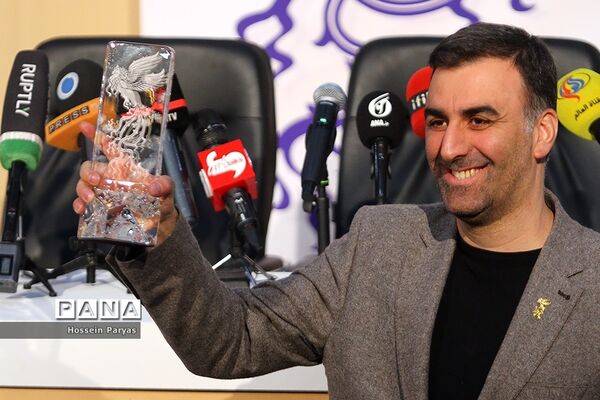 نشست خبری سی و هشتمین جشنواره فیلم فجر