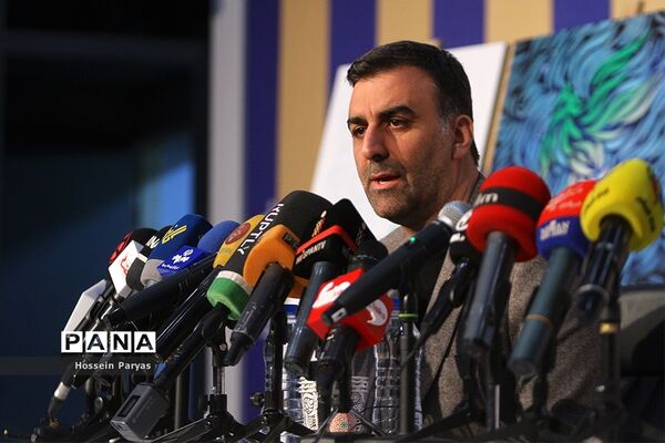 نشست خبری سی و هشتمین جشنواره فیلم فجر