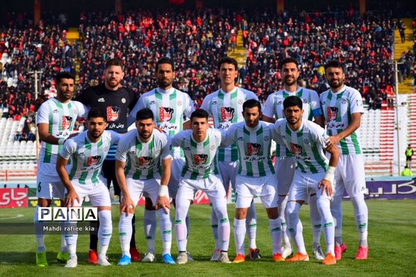 دیدار تیم‌هاى تراکتور و ذوب آهن