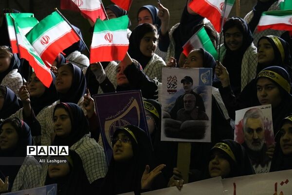 مانور یاوران انقلاب در شهرستان سمنان