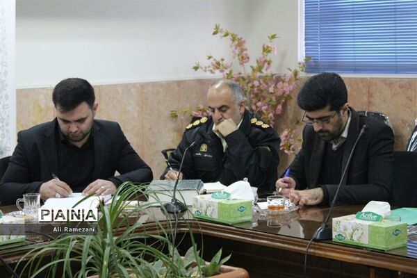 جلسه بزرگداشت دهه فجر در قائم‌شهر