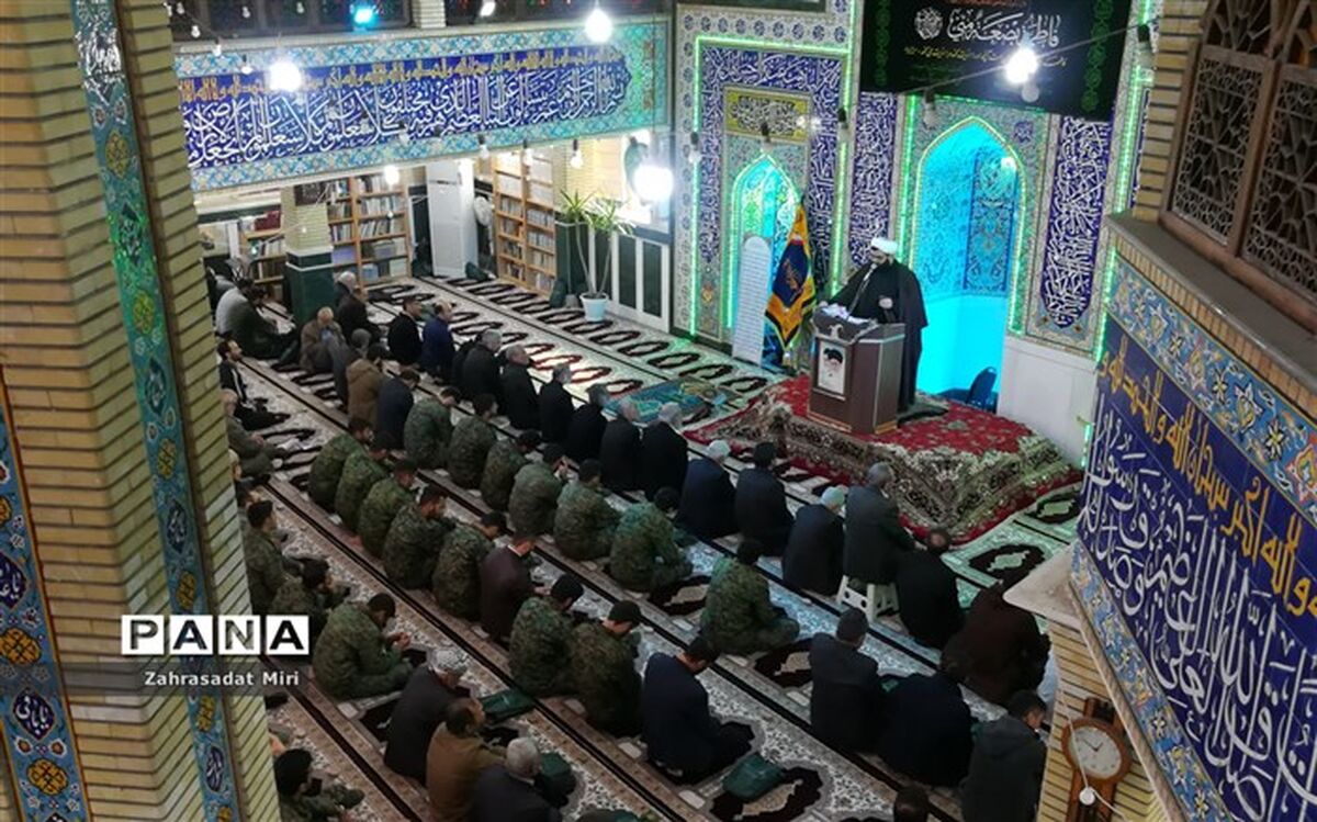 امام جمعه موقت خاورشهر:اولین شهید حریم ولایت، حضرت زهرا(س) است