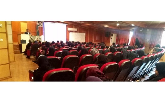 برگزاری کلاس های تفکر و سبک زندگی ویژه مدیران و مربیان پرورشی منطقه1