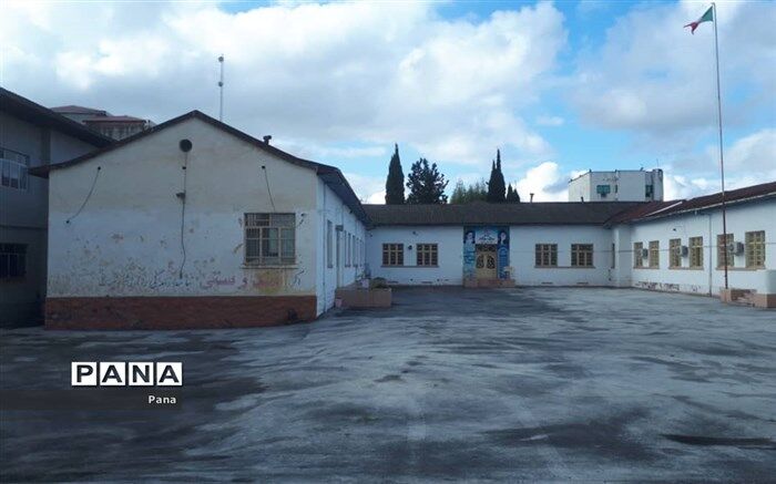 دبیرستان ماندگار آمل؛ سرگردان میان وظایف مالک و ناظر