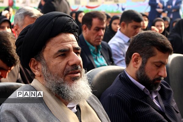 آیین استانی نواخته شدن زنگ انقلاب در اهواز