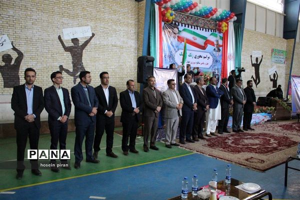 نواخته شدن گلبانگ انقلاب در زاهدان