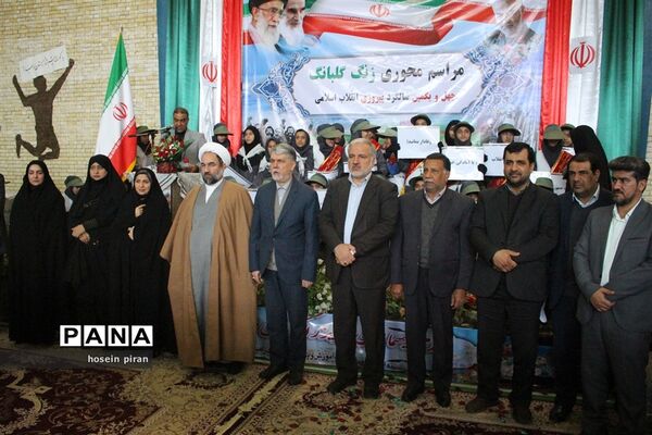 نواخته شدن گلبانگ انقلاب در زاهدان