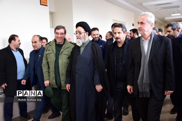 مراسم نواختن زنگ انقلاب و آغاز رسمی جشن های چهل و یکمین سالگرد پیروزى انقلاب اسلامى در آذربایجان شرقی