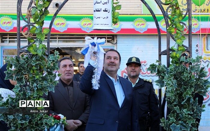 استاندار فارس: حضور مردم در انتخابات، نشان‌دهنده اراده ملت بر مسیر قانون‌گذاری و سرنوشت کشور است