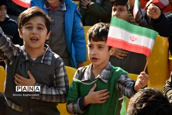 زنگ انقلاب در بابلسر