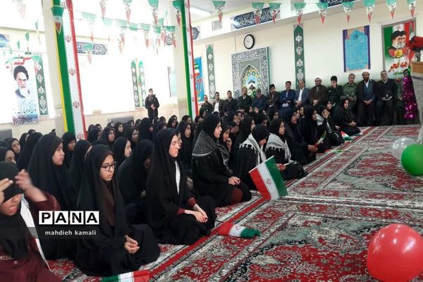 نواخته شدن زنگ انقلاب در مدارس اشکذر