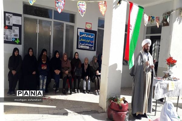 نواخته شدن زنگ انقلاب در مدارس نی ریز