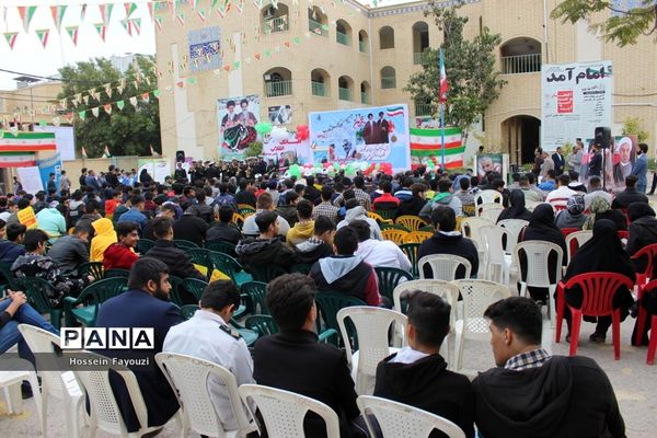 نواختن زنگ انقلاب در بوشهر