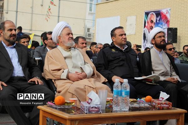 نواختن زنگ انقلاب در بوشهر