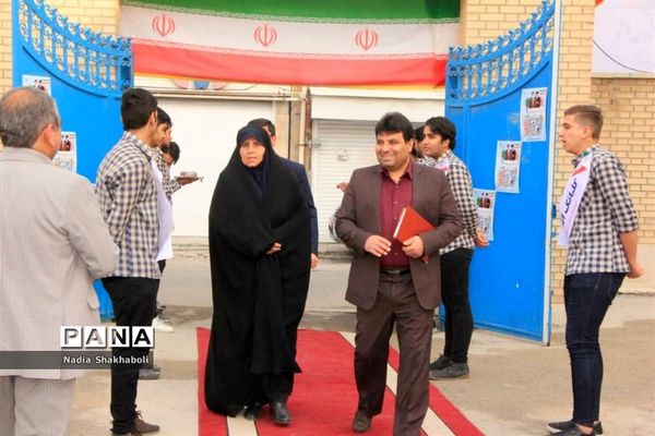 نواختن زنگ انقلاب در بوشهر