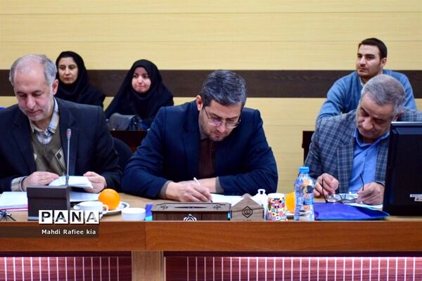 نشست خبرى مدیران تامین اجتماعى در آذربایجان شرقى