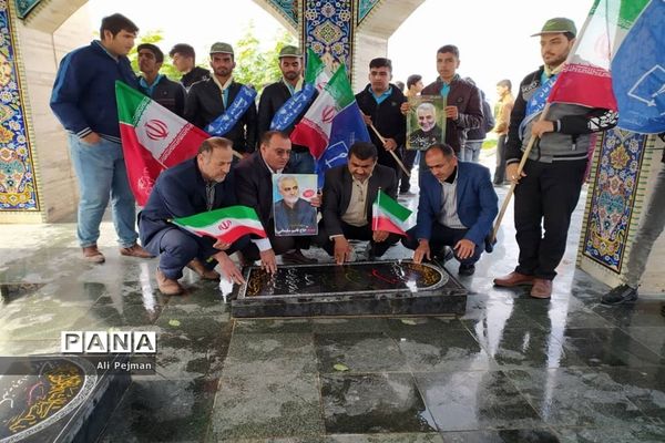 زنگ انقلاب  در دبیرستان سعادت شبانکاره