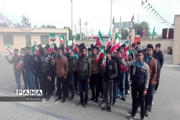 زنگ انقلاب  در دبیرستان سعادت شبانکاره