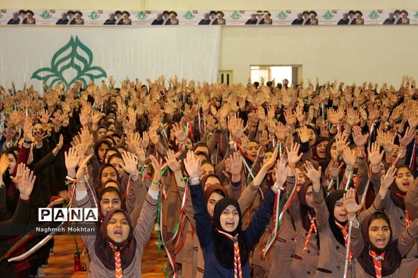 مانور تشکیلاتی یاوران انقلاب در شهرستان بهارستان