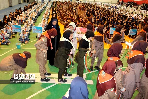 مانور تشکیلاتی یاوران انقلاب در شهرستان بهارستان