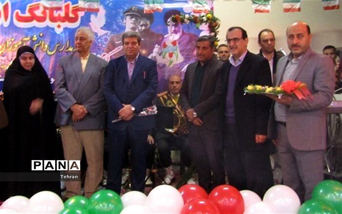 حسینی: غفلت کردن از علل ایجادی انقلاب، ابقاء انقلاب را با مشکل مواجه می کند
