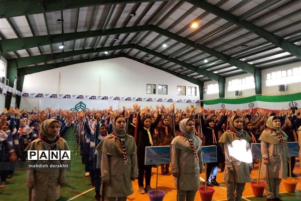 مانور تشکیلاتی یاوران انقلاب درآموزش و پرورش ناحیه یک بهارستان