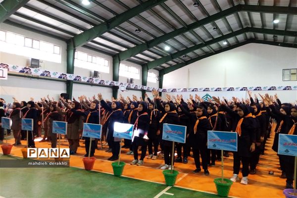 مانور تشکیلاتی یاوران انقلاب درآموزش و پرورش ناحیه یک بهارستان