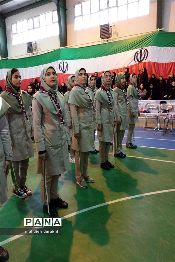 مانور تشکیلاتی یاوران انقلاب درآموزش و پرورش ناحیه یک بهارستان