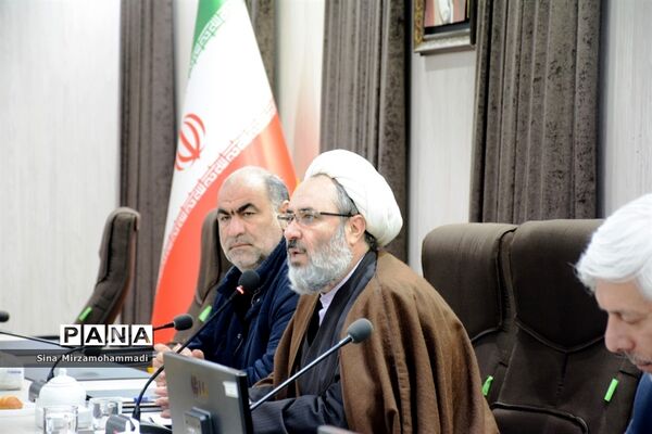 نشست روشنگری و بصیرت بسیجیان فرهنگی آموزش و پرورش آذربایجان غربی