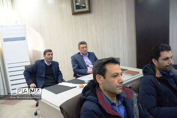 نشست روشنگری و بصیرت بسیجیان فرهنگی آموزش و پرورش آذربایجان غربی